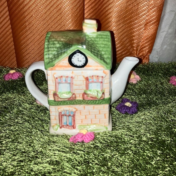 ANTIQUE DOLLHOUSE TEA POT - Picture 6 of 11